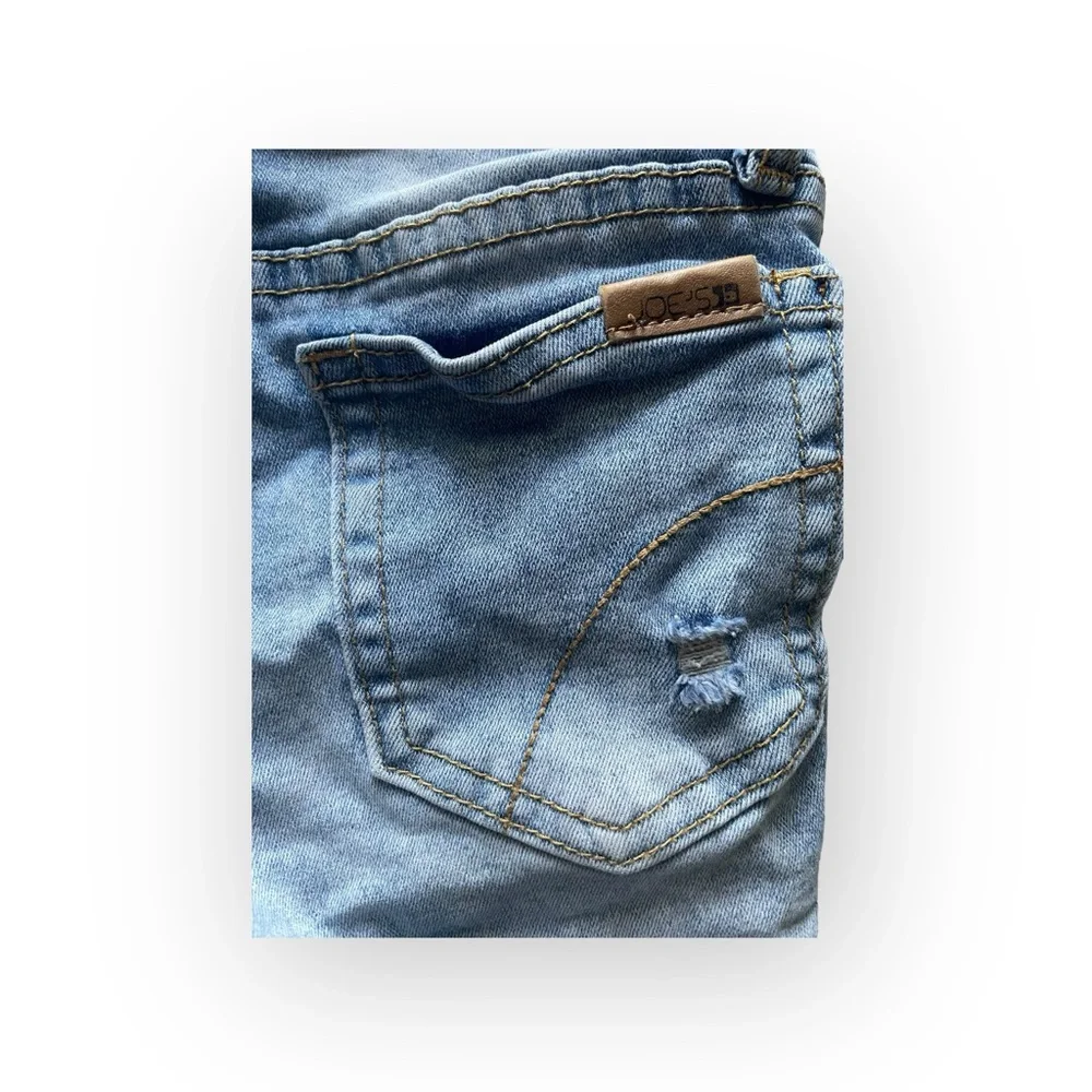 Girls Joe’s Jeans distressed denim jean shorts